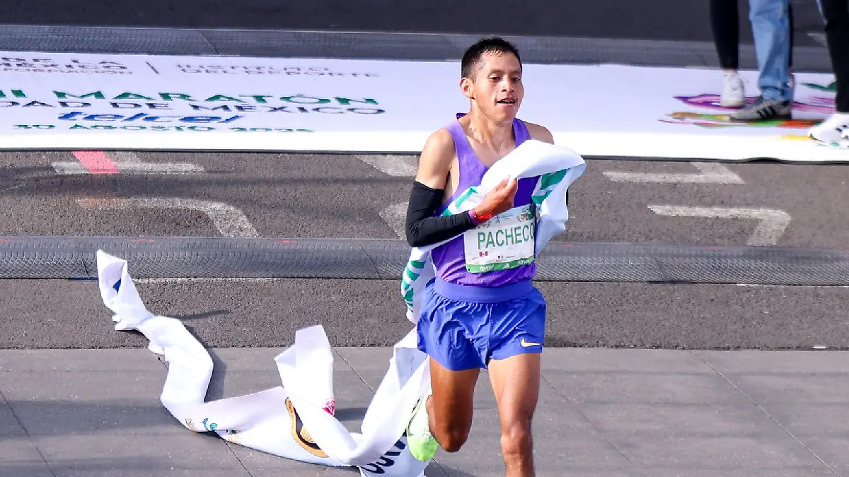 ¡Quiere el tricampeonato panamericano! Cristhian Pacheco fija sus metas tras ganar Maratón de la CDMX